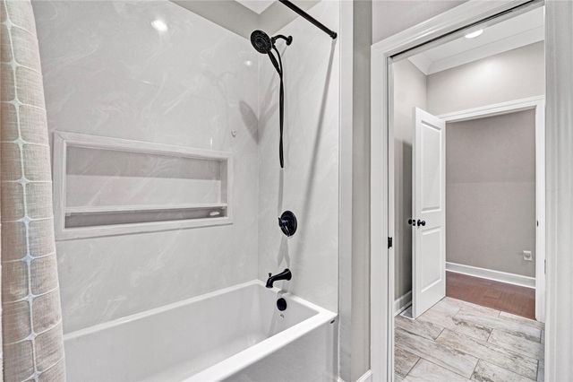 602 W Pine Court, Seneca, SC 29672