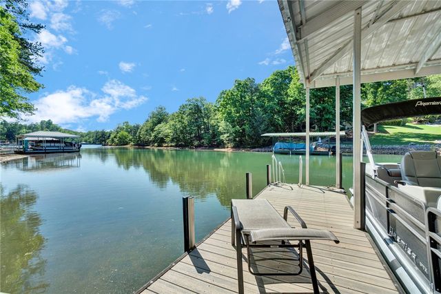 602 W Pine Court, Seneca, SC 29672