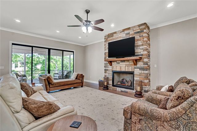 602 W Pine Court, Seneca, SC 29672