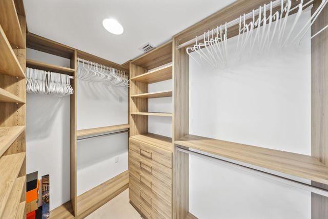 3020 NE 32nd Avenue 903, Fort Lauderdale, FL 33308