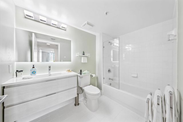 3020 NE 32nd Avenue 903, Fort Lauderdale, FL 33308