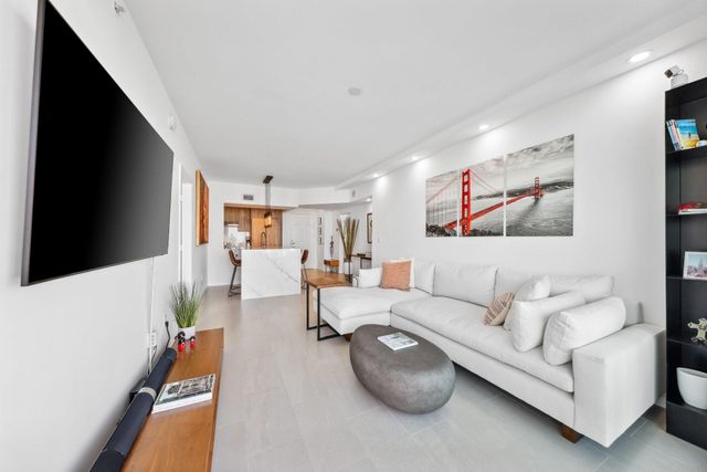 3020 NE 32nd Avenue 903, Fort Lauderdale, FL 33308