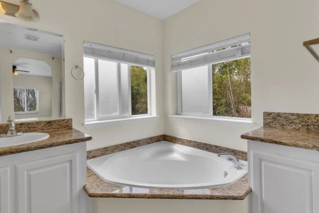 441 Rancho Santa Fe Road, Encinitas, CA 92024