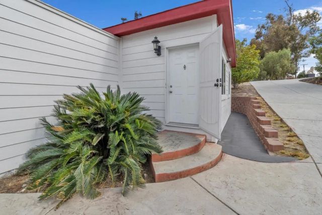 441 Rancho Santa Fe Road, Encinitas, CA 92024