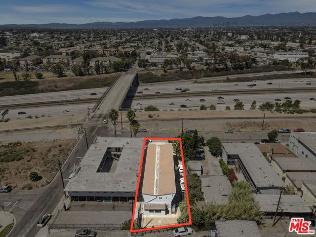 1124 W 117th Street, Los Angeles, CA 90044