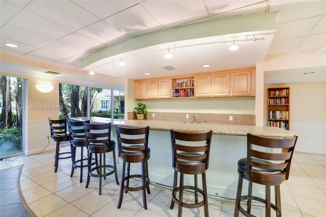 150 NE 15th Ave 235, Fort Lauderdale, FL 33301