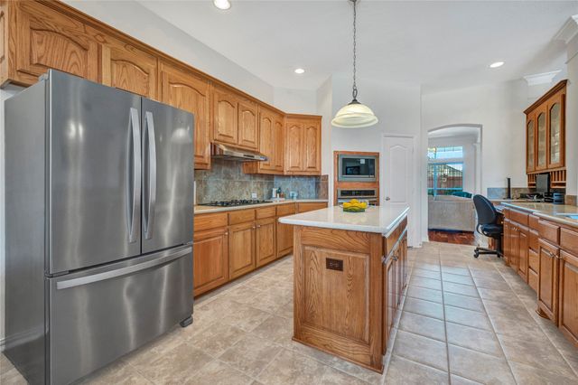 2246 Greenwood Drive, Frisco, TX 75036