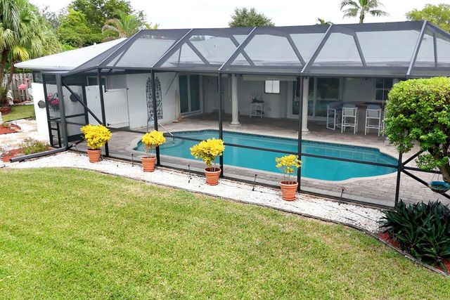 21535 Woodchuck Court, Boca Raton, FL 33428