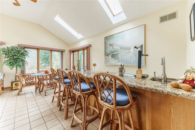 115 Queensland Drive, Gates, NY 14559