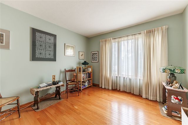 115 Queensland Drive, Gates, NY 14559