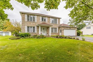 115 Queensland Drive, Gates, NY 14559