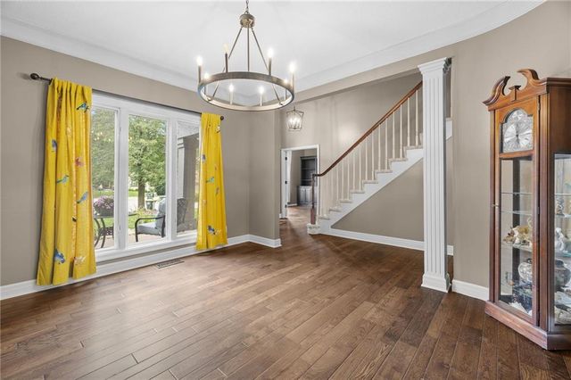 5812 MANOR Lane, Parkville, MO 64152
