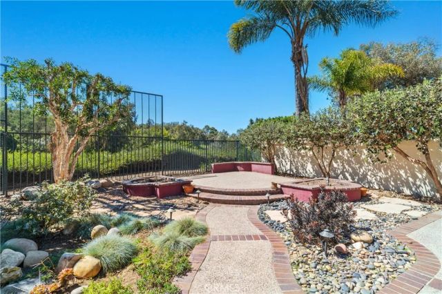 27196 Paseo Lomita, San Juan Capistrano, CA 92675