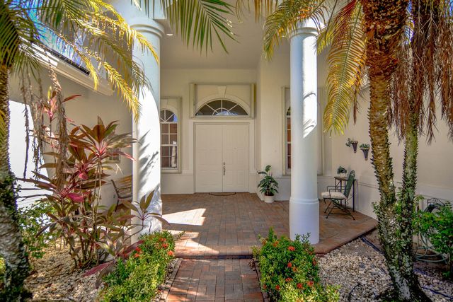4676 Manderly Drive, Wellington, FL 33449