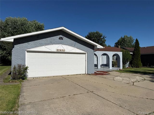 37625 Ryan Road, Sterling Heights, MI 48310