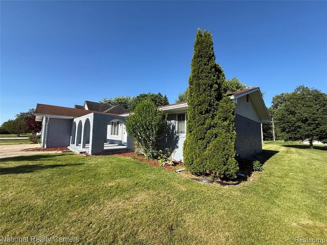 37625 Ryan Road, Sterling Heights, MI 48310