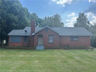 2851 Potter Drive, Mobile, AL 36606