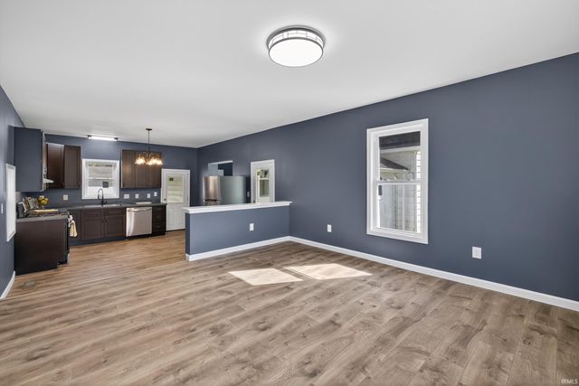 220 S 2nd Street, Ellettsville, IN 47429