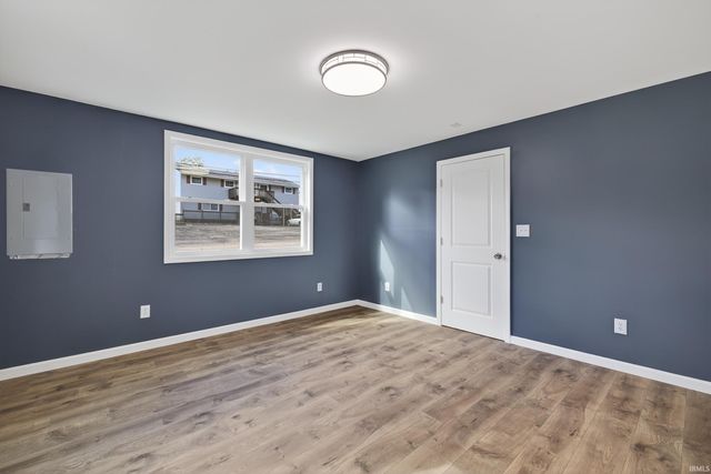 220 S 2nd Street, Ellettsville, IN 47429