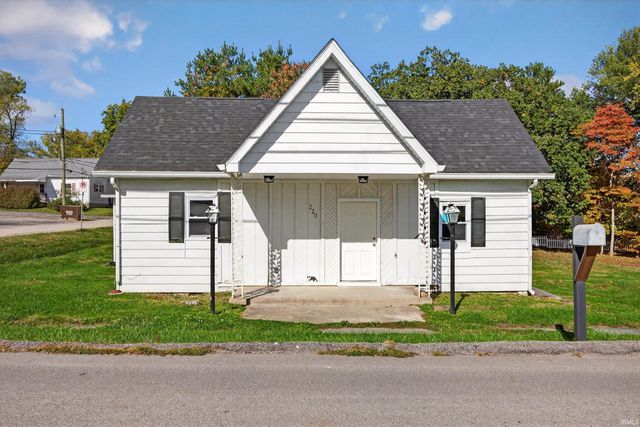220 S 2nd Street, Ellettsville, IN 47429