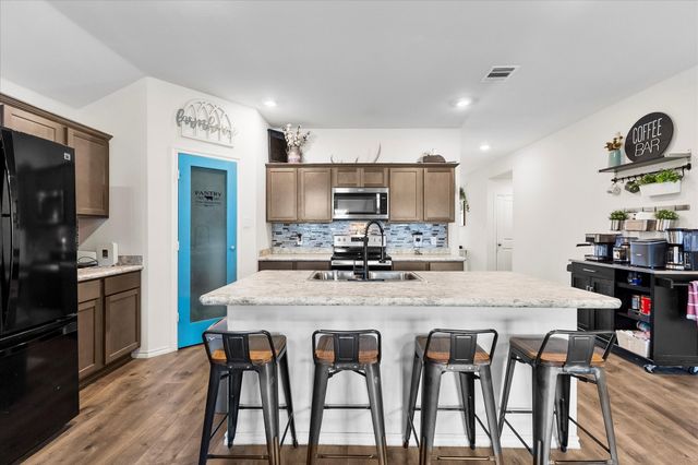 2113 Tulipwood Drive, Royse City, TX 75189