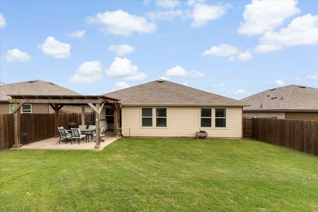2113 Tulipwood Drive, Royse City, TX 75189