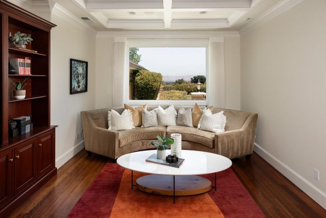 26990 Taaffe Road, Los Altos Hills, CA 94022