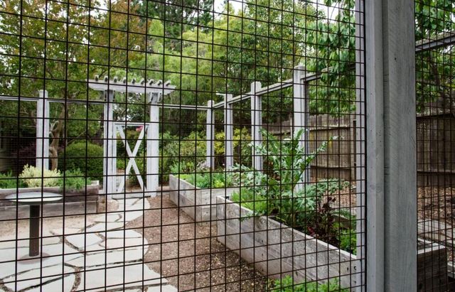 26990 Taaffe Road, Los Altos Hills, CA 94022