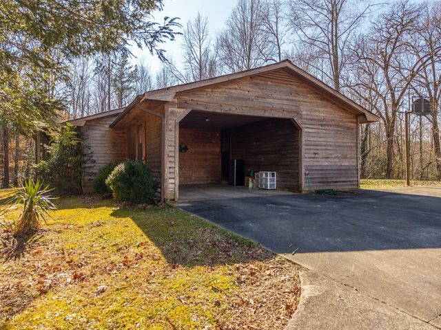 2164 Yukon Road, Ellijay, GA 30536