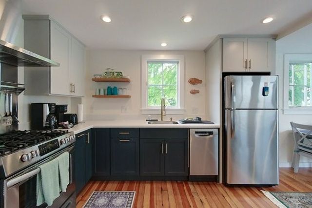 23 Warren Avenue 1, Middletown, RI 02842