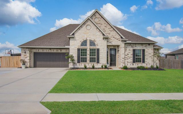 7703 Chacon Place, Mont Belvieu, TX 77523