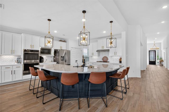 7703 Chacon Place, Mont Belvieu, TX 77523
