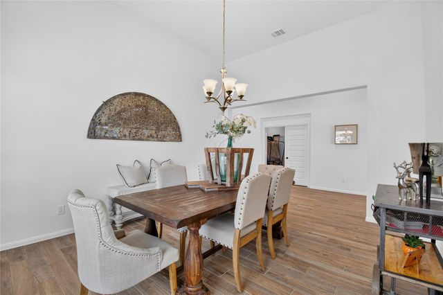 7703 Chacon Place, Mont Belvieu, TX 77523
