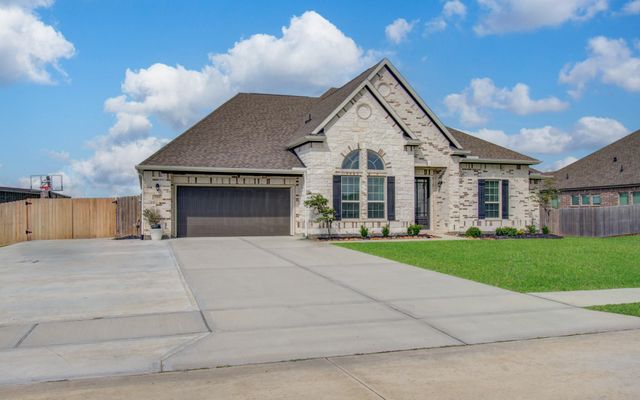 7703 Chacon Place, Mont Belvieu, TX 77523