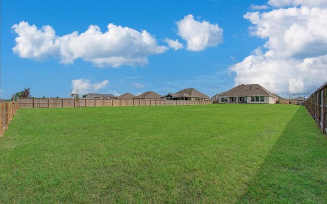 7703 Chacon Place, Mont Belvieu, TX 77523