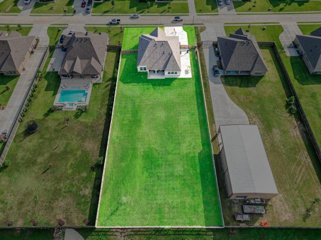7703 Chacon Place, Mont Belvieu, TX 77523