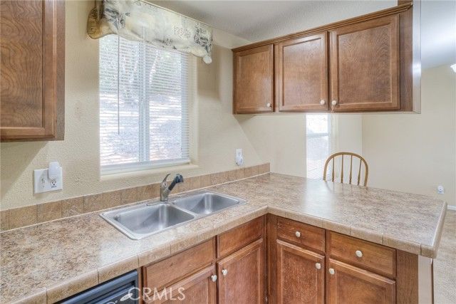 73 Elsa Lane, Oroville, CA 95966