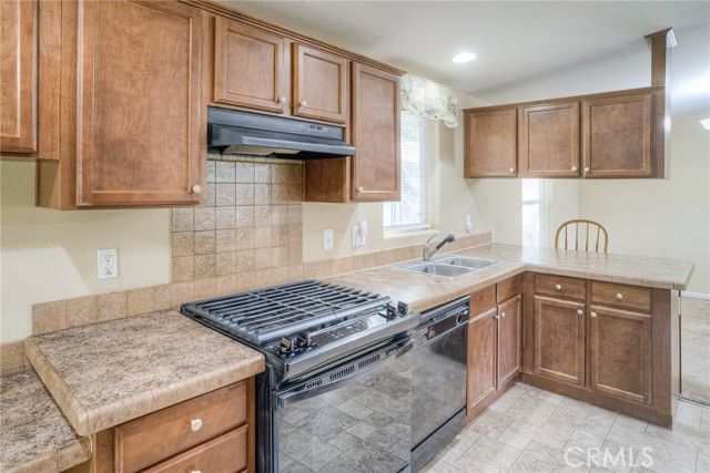 73 Elsa Lane, Oroville, CA 95966