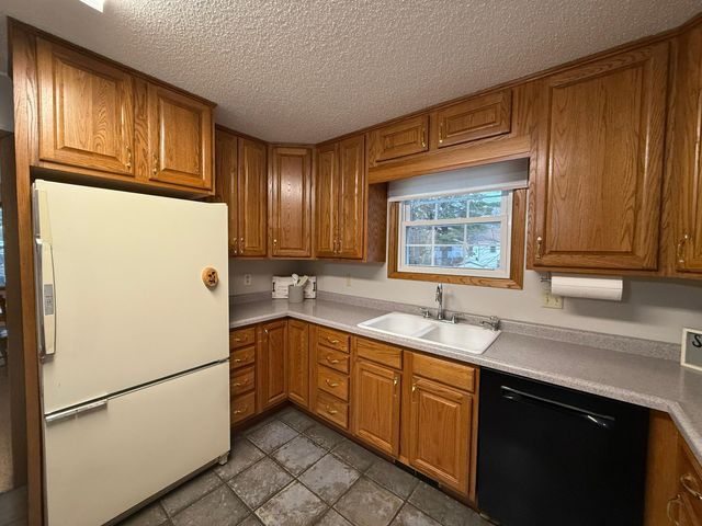 619 N 10th Street, Montevideo, MN 56265