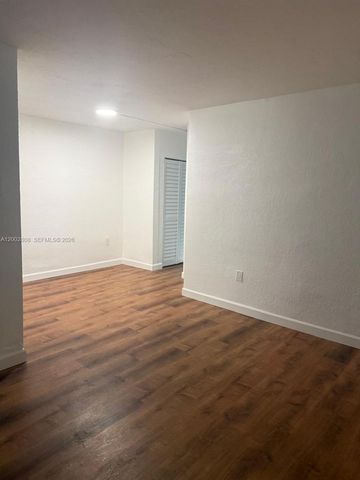 160 NE 55th St 2, Miami, FL 33137