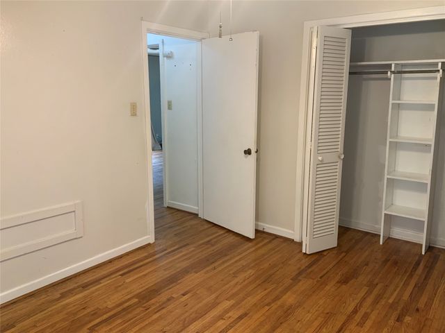 1421 N 9th Street, Midlothian, TX 76065