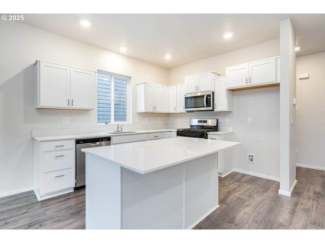 467 Pietro Ne, Salem, OR 97301