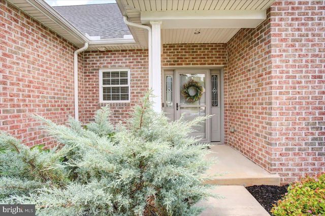 1857 CARRERA DRIVE, Chambersburg, PA 17202