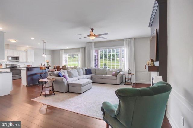 1857 CARRERA DRIVE, Chambersburg, PA 17202