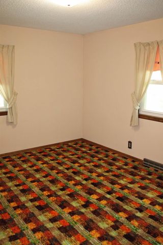 602 E Sunrise Street, New Hampton, IA 50659
