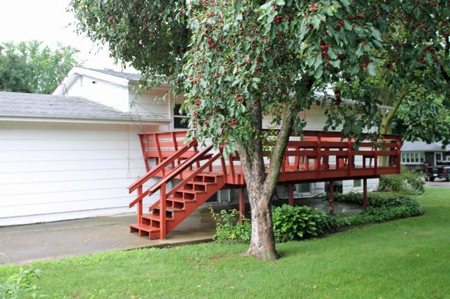 602 E Sunrise Street, New Hampton, IA 50659