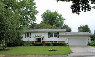 602 E Sunrise Street, New Hampton, IA 50659