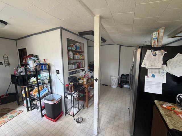 8377 E Us Highway 40, Greenfield, IN 46140