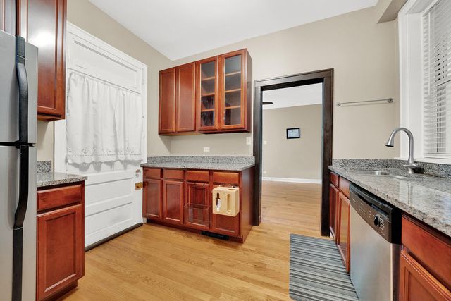 820 Washington Boulevard G, Oak Park, IL 60302