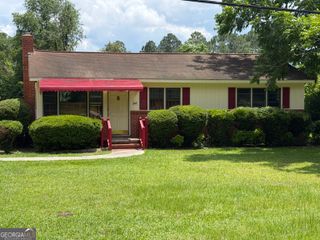 660 Friendly Way, Swainsboro, GA 30401